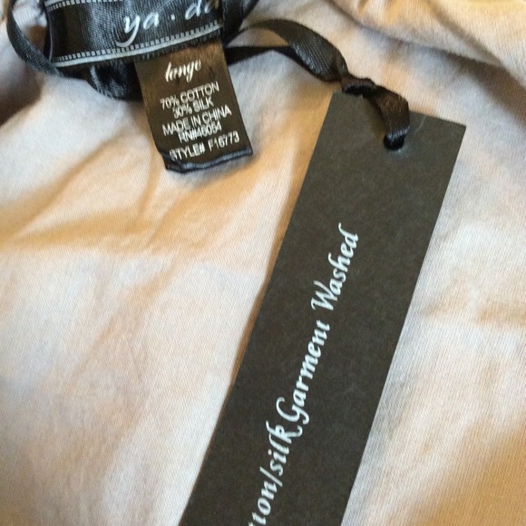 YA DA NWT Gray Gathered Cotton/Silk Top Size L - Picture 10 of 16